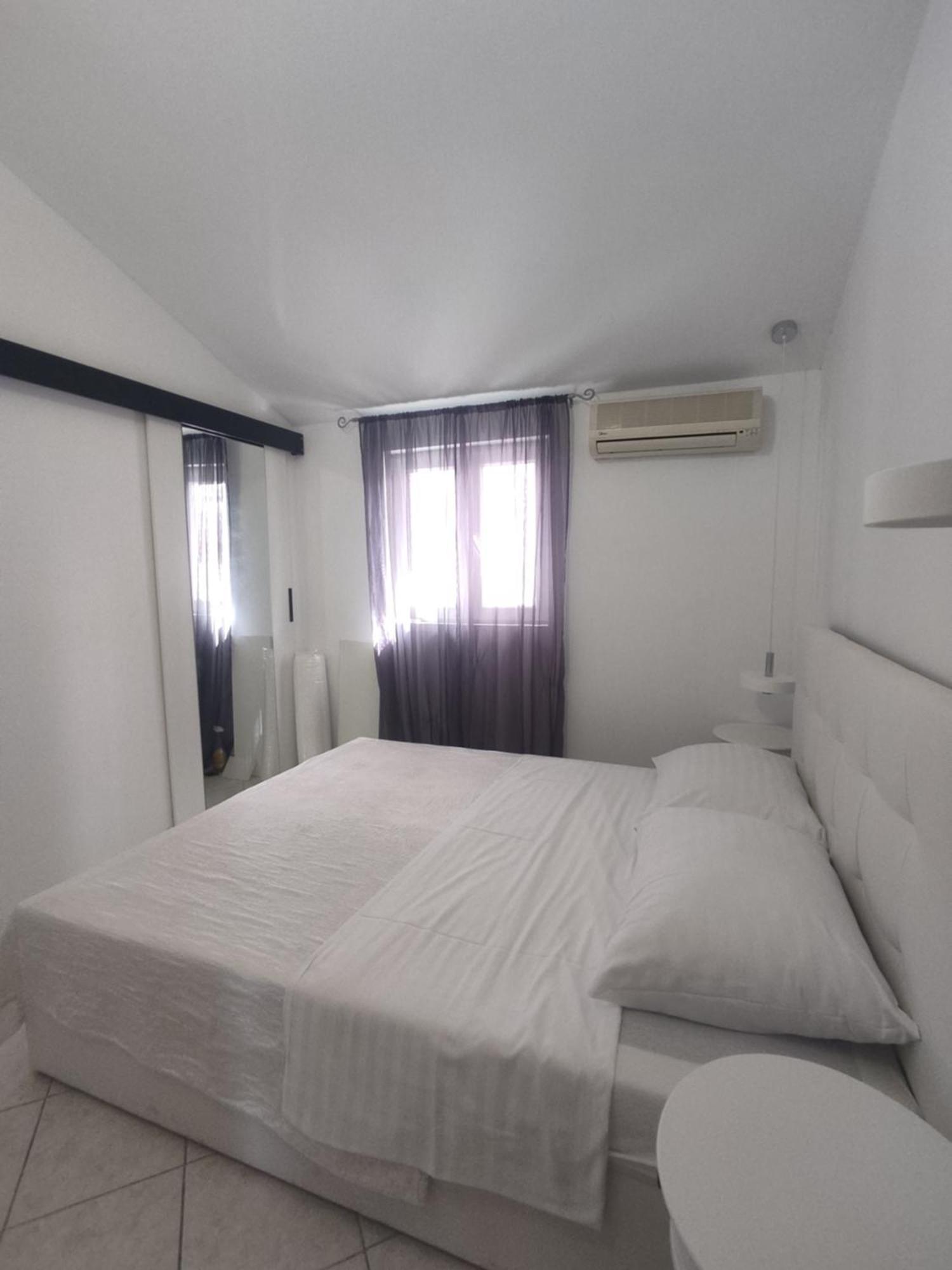 Apartments Villa Dalmatina Vodice Luaran gambar