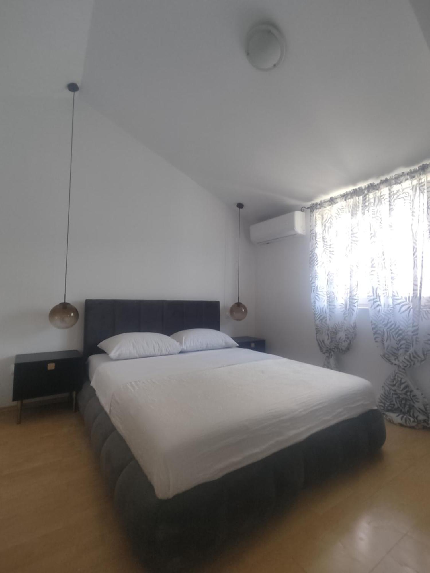Apartments Villa Dalmatina Vodice Luaran gambar