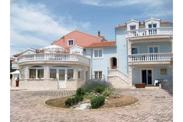 Apartments Villa Dalmatina Vodice Luaran gambar